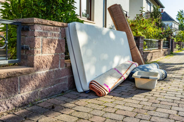 Best Yard Waste Removal  in Lowell, IN